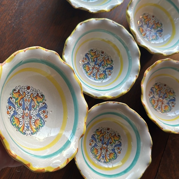 🇮🇹Meridiana Ceramiche set of 6 small desert or nut bowls Scalloped edges Italy - Picture 2 of 16